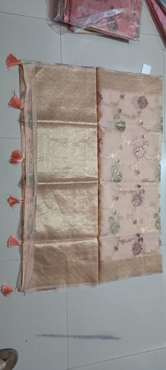 Owlsky Women Peach-Coloured Floral Organza Silk Saree with Woven Zari Border
