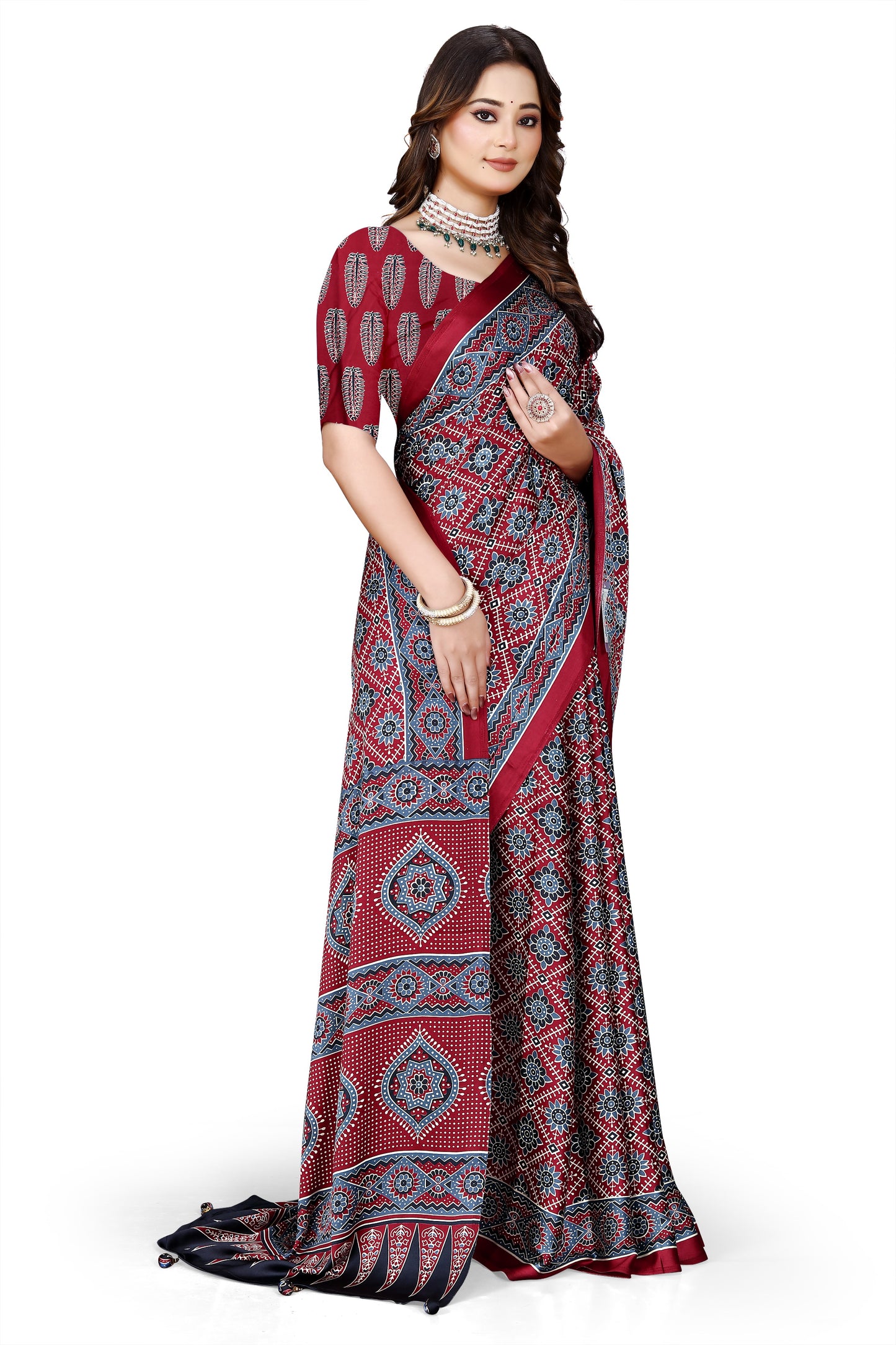 OWLSKY, SASSY & STYLO Womens Japan Satin Saree with Foil Print | Traditional Printed Saree with Unstitched Blouse | Festiv Wear Saree for Women | Ethnic Designer Sadi