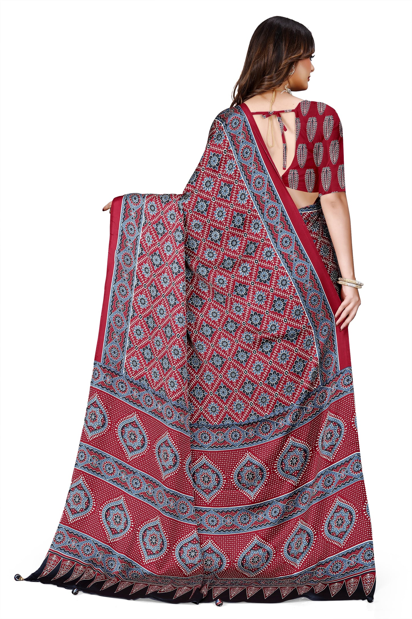 OWLSKY, SASSY & STYLO Womens Japan Satin Saree with Foil Print | Traditional Printed Saree with Unstitched Blouse | Festiv Wear Saree for Women | Ethnic Designer Sadi