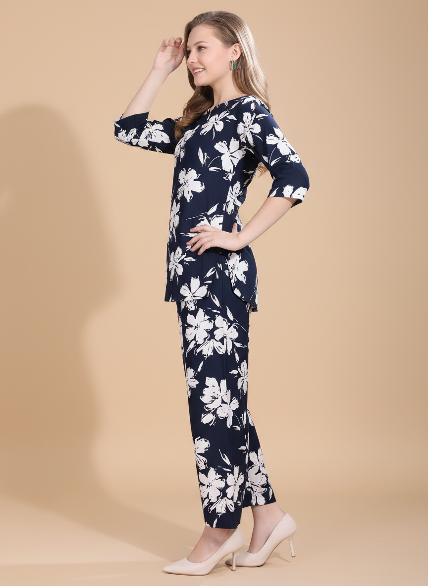 Owlsky Women Navy Blue & White Floral Printed Rayon Co-ord Set