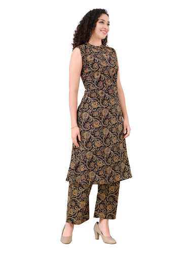 Handcrafted Kalamkari Print Pure Cotton Kurta Set ( With sleeves inside )