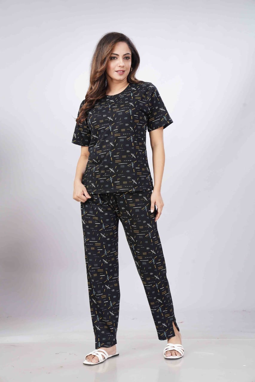Printed Black Nightwear, Comfortable & stylish sleepwear